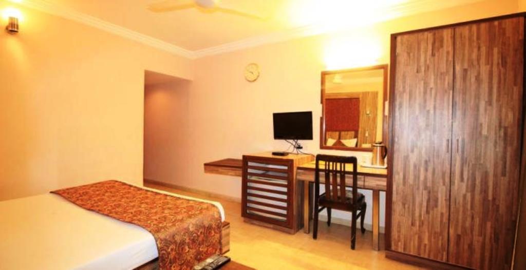 Hotel Eden Ahmedabad Habitación foto