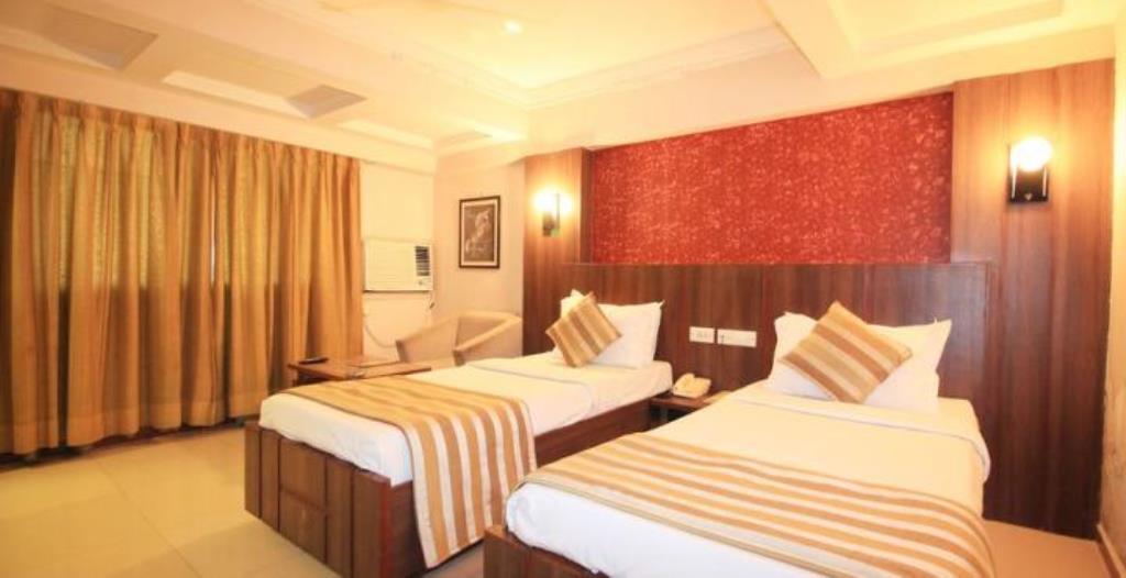 Hotel Eden Ahmedabad Habitación foto